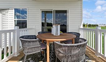 928 Darter Dr, Bowling Green, OH 43402