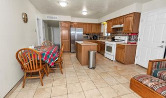 1505 Willys Knight Dr NE, Albuquerque, NM 87112