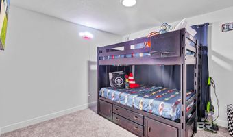 128 Cottage Ln, Atmore, AL 36502