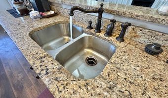 106 Cambridge Cv, Batesville, MS 38606