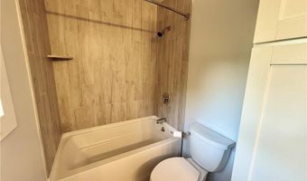 280 W Reach Dr, Jamestown, RI 02835