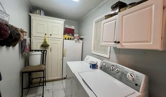 308 Walnut St, Benoit, MS 38725