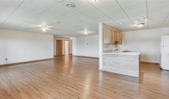 106 S 2nd St, Alma, WI 54610