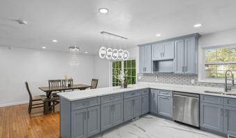 26 Mohican Pl, Albany, NY 12208