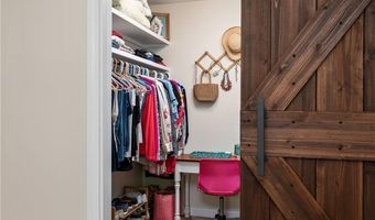 2 School St 108, Lincoln, RI 02802