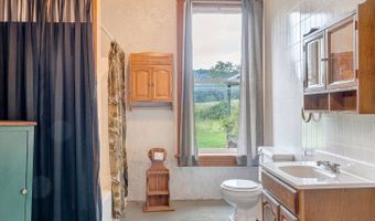 3789 Spring Valley Rd, Alderson, WV 24910