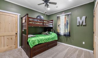 1897 White Oak Rd, Albertville, AL 35950