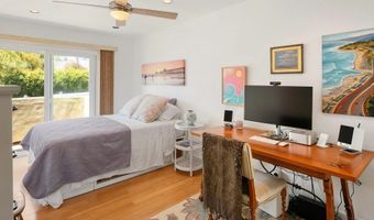 1858 Laurel Rd, Oceanside, CA 92054