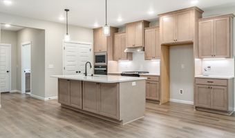 808 NW 31st St, Battle Ground, WA 98604