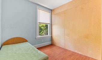 543 Newport Ave, Attleboro, MA 02703