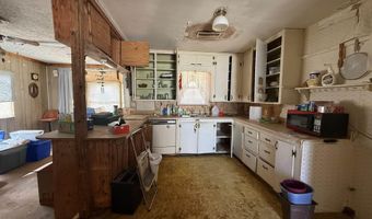 1504 W Hank Ave, Artesia, NM 88210
