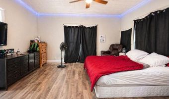 210 5th St, Abbeville, LA 70510