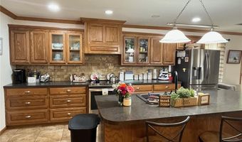806 SE Avenue 8 Ave, Atkins, AR 72823