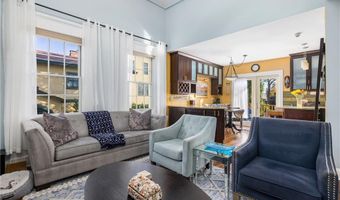 75 Pelham St C, Newport, RI 02840