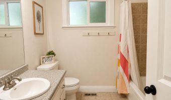 4740 Pheasant Dr, Anderson, CA 96007