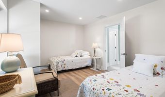 379 Bayshore Dr, Barnegat, NJ 08005