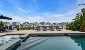 33 Amherst Dr, Bayville, NJ 08721