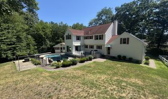 22 Mcrayne Hill Rd, Billerica, MA 01821
