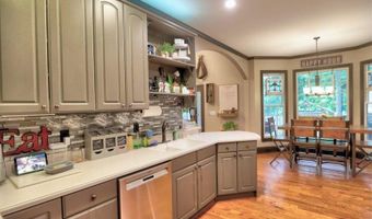 330 FLINT HILL Rd, Aragon, GA 30104