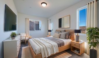 4635 Pleasant Hills Dr, Anderson, CA 96007