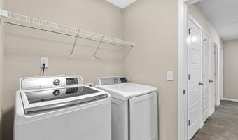 558 Sterling Ponds Dr, Blythewood, SC 29016