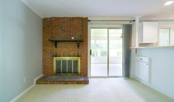 427 Brass Lamp Dr, Ballwin, MO 63011