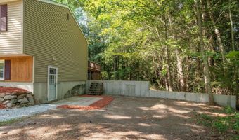 30 Diamond Ln, Goffstown, NH 03045