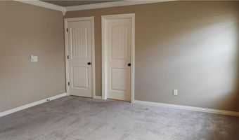 1911 Cypress St, Bentonville, AR 72713