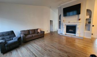 739 W DALE Blvd, Cheyenne, WY 82009