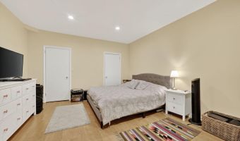 900 24TH St NW #L, Washington, DC 20037