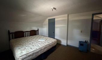 308 E 1st St, Ainsworth, NE 69210