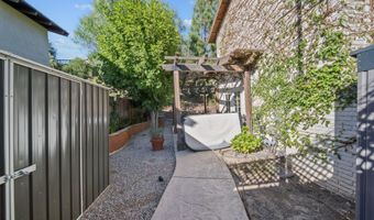 30729 Lakefront Dr, Agoura Hills, CA 91301