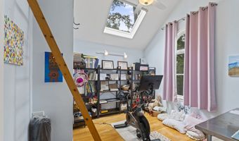 138 Litchfield Tpke, Bethany, CT 06524