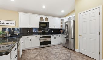 9777 N CHEMEHLEVI Dr, Casa Grande, AZ 85122