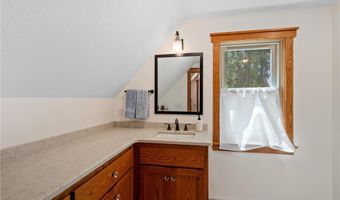405 Oak Ave N, Annandale, MN 55302
