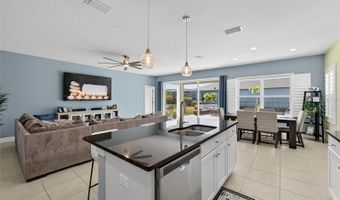 7117 ESTERO Ct, Apollo Beach, FL 33572