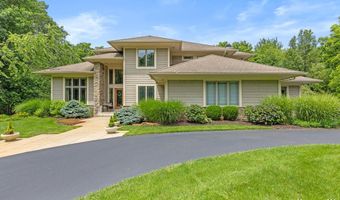 9171 Conservancy Dr NE, Ada, MI 49301