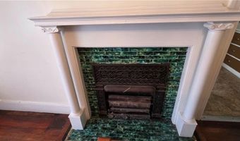 111 Woodbine St, Cranston, RI 02910