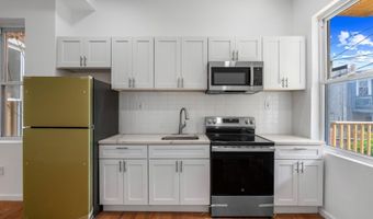 2912 AUCHENTOROLY Ter, Baltimore, MD 21217
