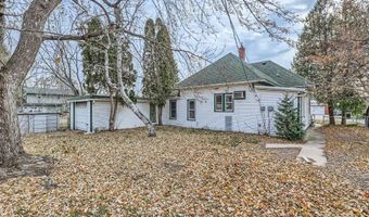 555 Tyler St, Anoka, MN 55303