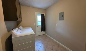 1806 Lawrence St, Bentonville, AR 72712