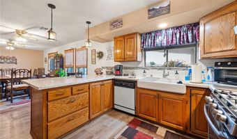 823 Warren Rd, Bullhead City, AZ 86429