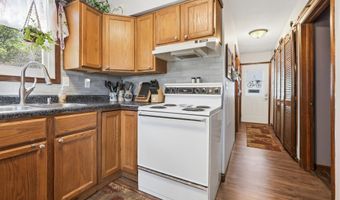 504 Carlin Dr, Angola, IN 46703