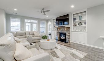 114 Green Ivy Ct, Camden, SC 29020