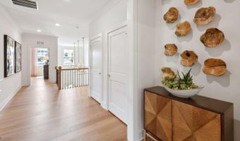 8260 Colling Manor Ct Plan: JAMESTOWN II, Alexandria, VA 22308