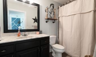 6263 Old River Rd, Baker, FL 32531