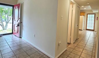 1108 ROCKINGHAM St, Arlington, VA 22205