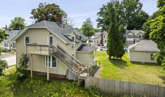 36 Vernon St, Auburn, ME 04210