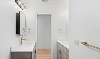 25 Scallop Shell Rd, Narragansett, RI 02882