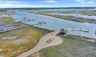 125 Bartram Dr, Beaufort, SC 29902